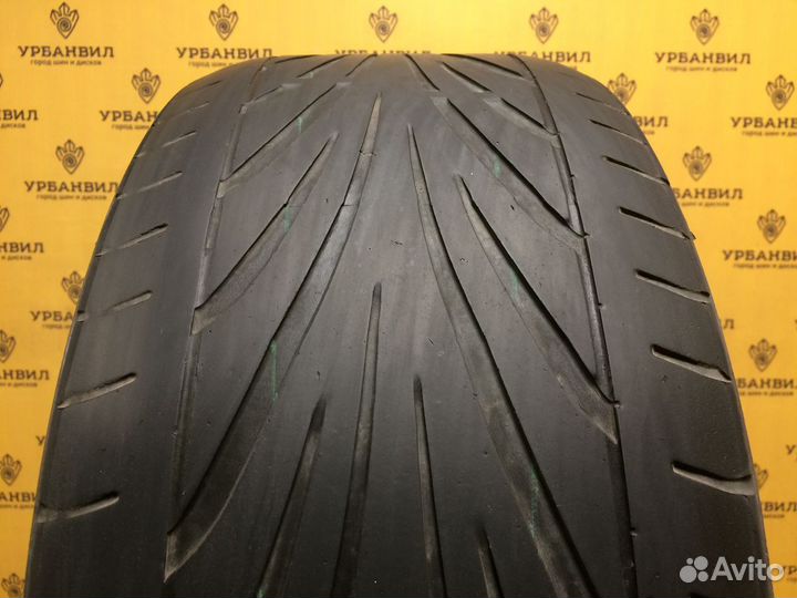 Toyo Proxes T1-R 235/45 R17 97Y