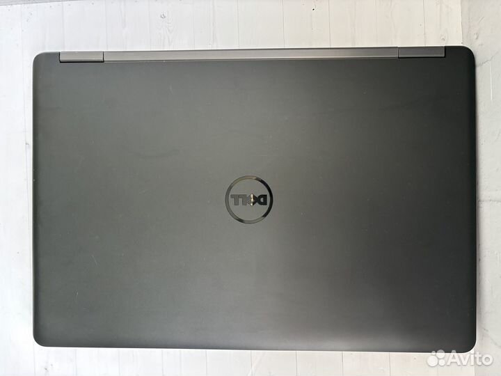 Шустрый ноутбук Dell Latitude E5550