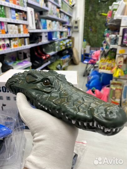 Катер радиоуправляемый «Крокодил», 2 в 1, работает