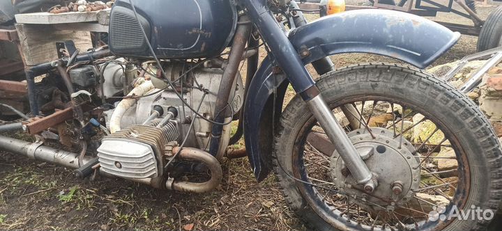 Мотоцикл днепр