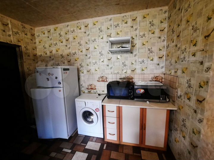 Комната 18 м² в 5-к., 2/5 эт.