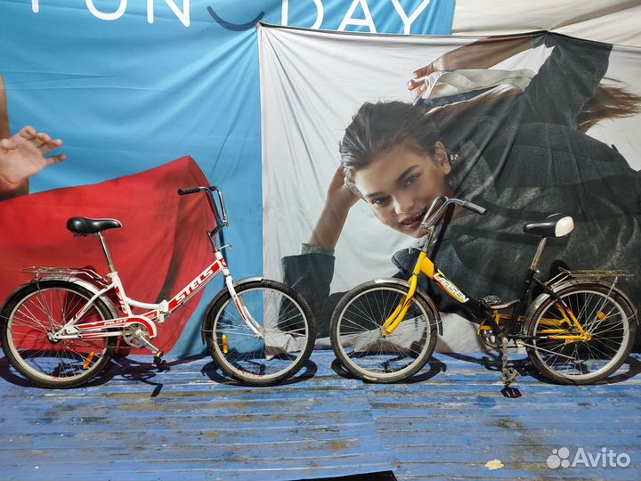 Два складные велосипеды