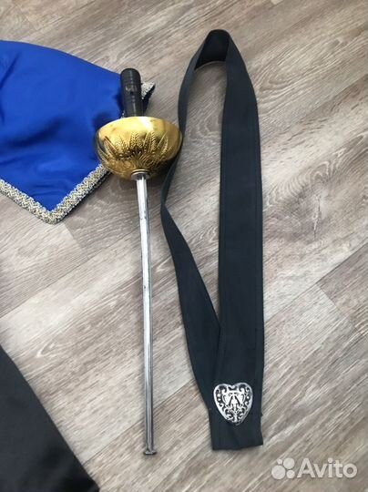 Новогодний костюм для мальчика мушкетер