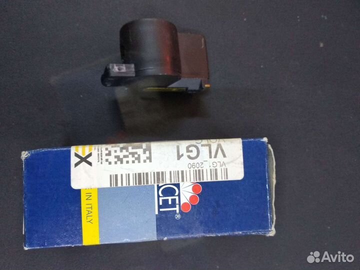 Бегунок (ротор) распр-я зажигания Facet 3.8331/10