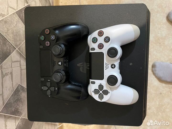 Sony playstation 4 PS4