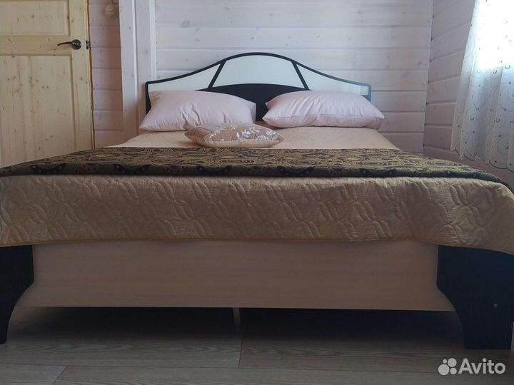 Кровать полуторка