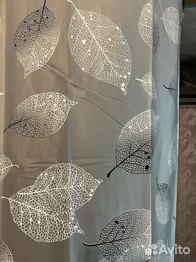 Шторка для ванной новая