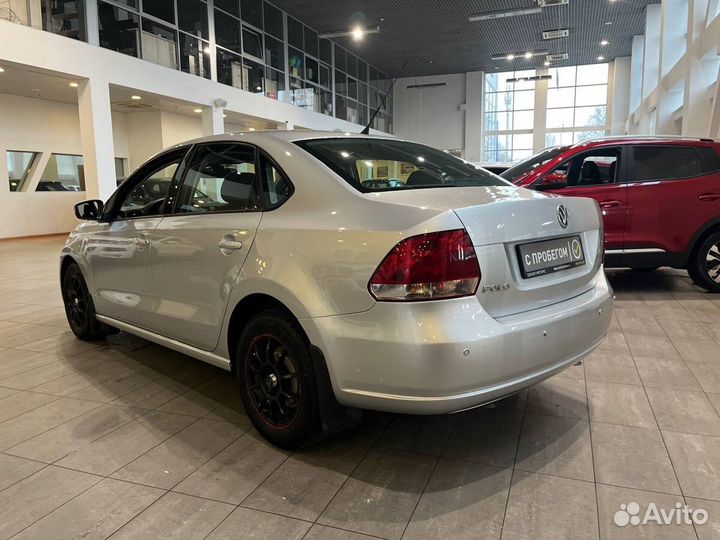 Volkswagen Polo 1.6 AT, 2011, 130 884 км