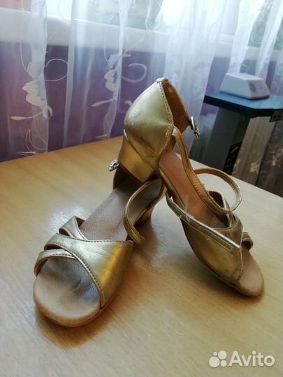 Туфли для танцев