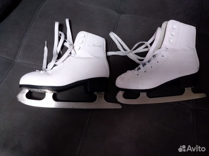Коньки фигурные