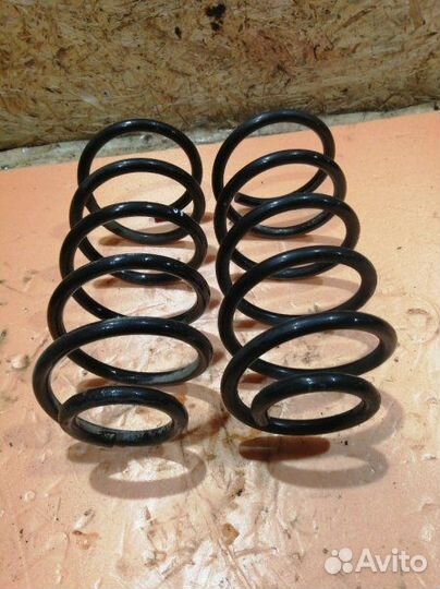 Пружина задняя Opel Corsa D 1 2008