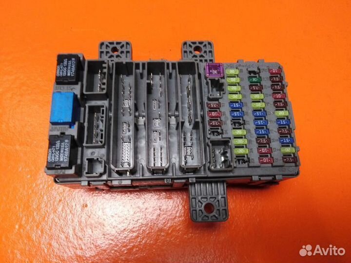 Блок предохранителей салонный Acura Rdx TB1 2.3