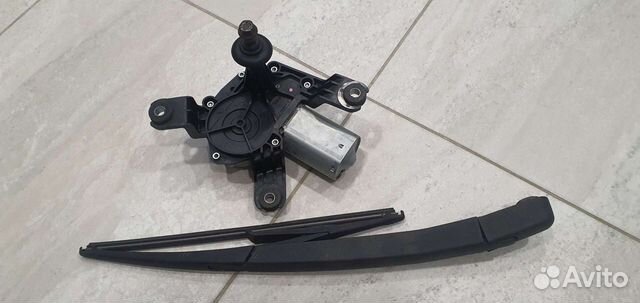 Двигатель заднего дворника в сборе
