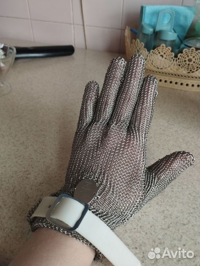 Кольчужная перчатка