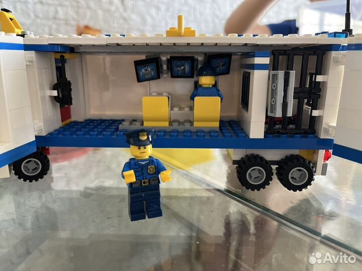 Lego City 60044, полицейский фургон