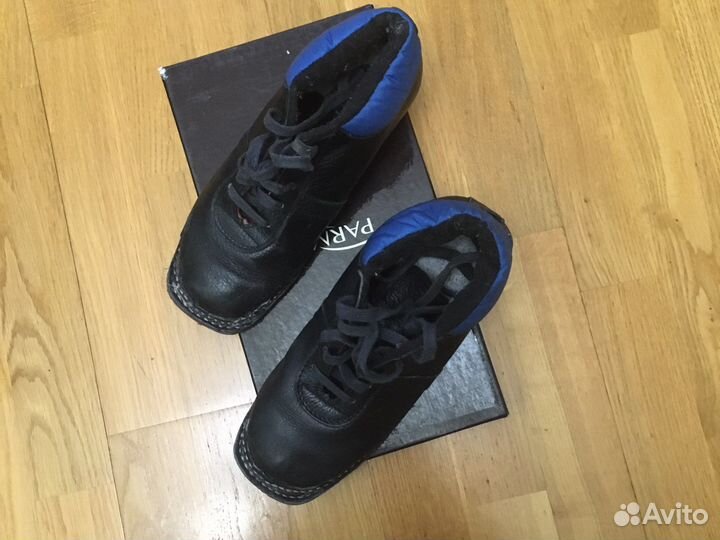 Ботинки лыжные