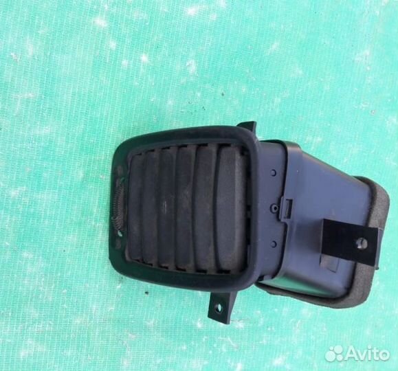 Дефлекторы перед правый левый Hyundai Sonata 2005