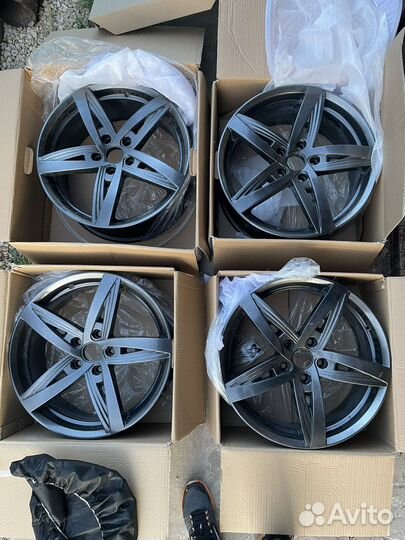 Диски r18 кик 559