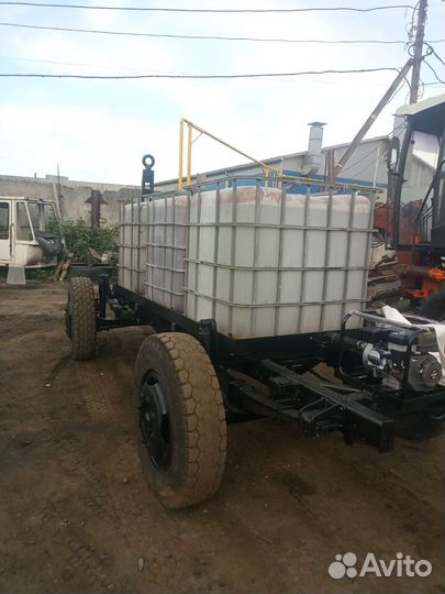 Прицеп с ёмкостью