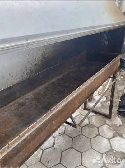 Мангал с вытяжкой