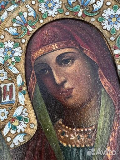 Икона,богородица троеручница,серебро,84 пр,эмаль