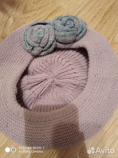 Женский берет