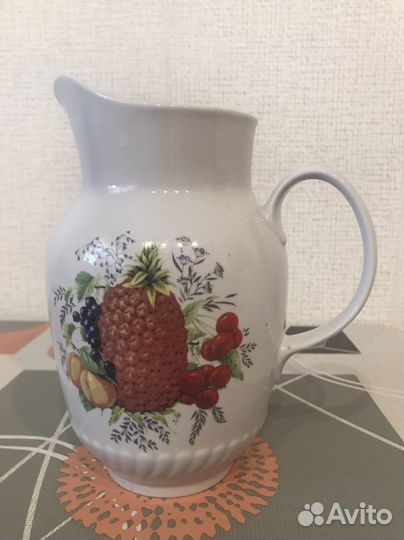 Кувшин, графин