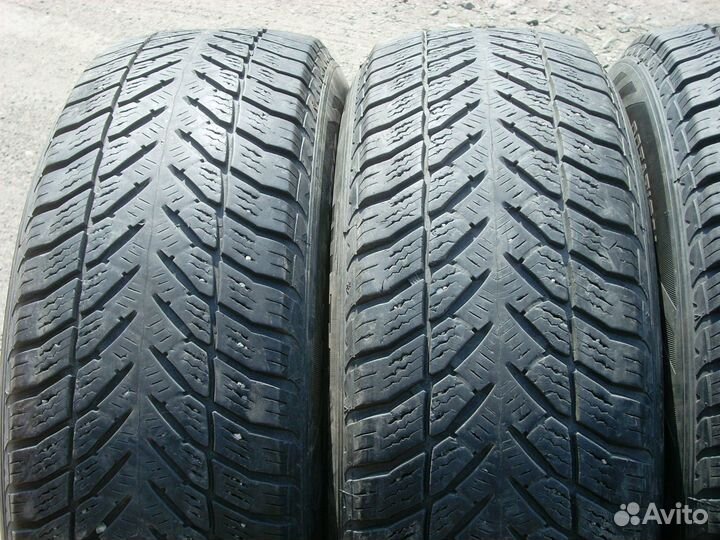 Goodyear UltraGrip+ SUV 225/65 R17 102H