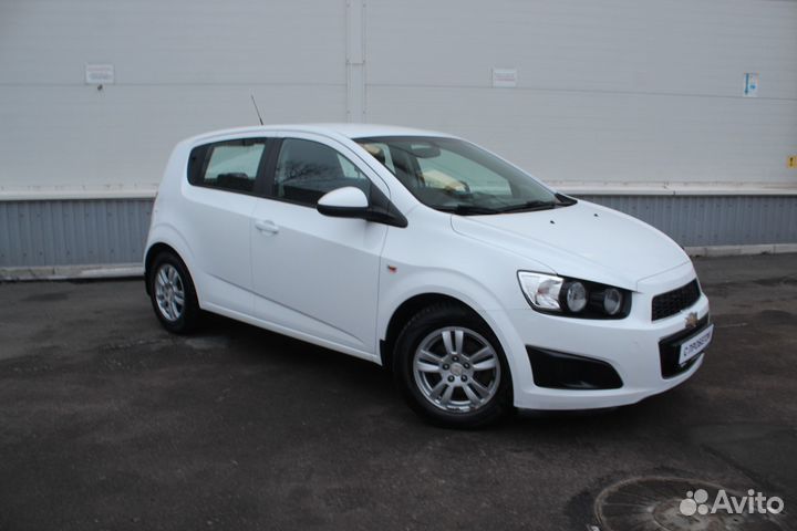 Chevrolet Aveo 1.6 AT, 2014, 68 105 км