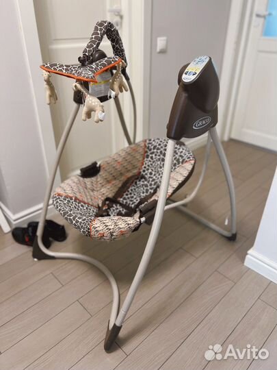 Электронные качели Graco Lovin Hug