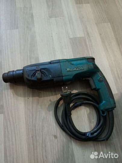 Перфоратор makita