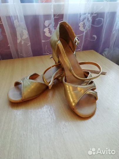 Туфли для танцев