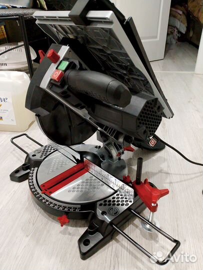 Торцовочная пила новая