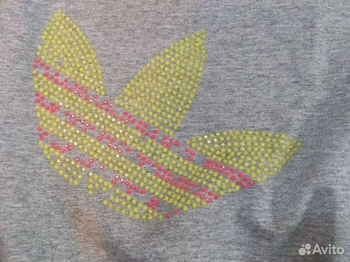 Спортивный костюм adidas