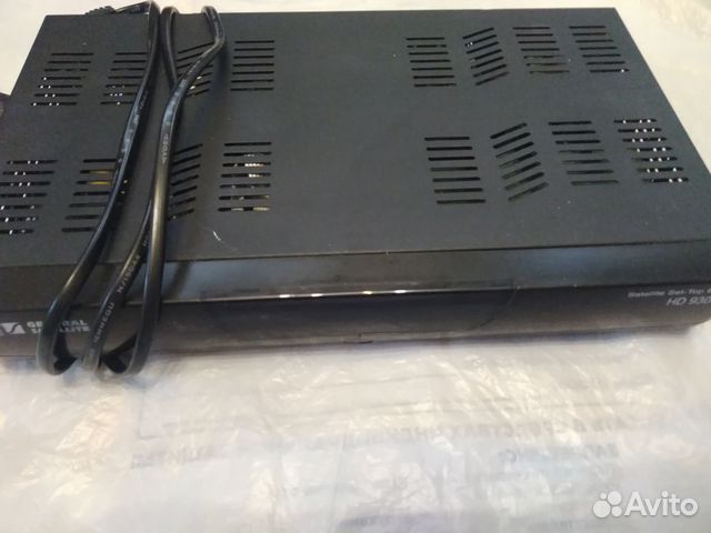 Приемник триколор GS 211,9305,510,8307.531