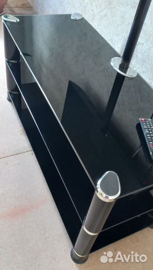 Стеклянная тумба под тв телевизор