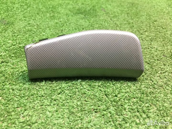 Накладка (кузов внутри) Skoda Octavia A5 2011