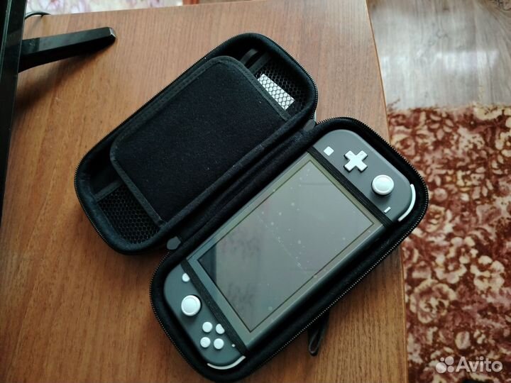 Nintendo switch lite прошитая