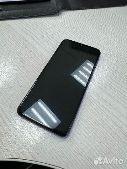 Samsung Galaxy A40, 4/64 ГБ