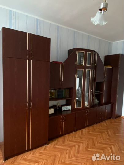 Стенка горка в гостиную бу