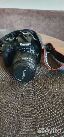 Зеркальный фотоаппарат canon 1100d