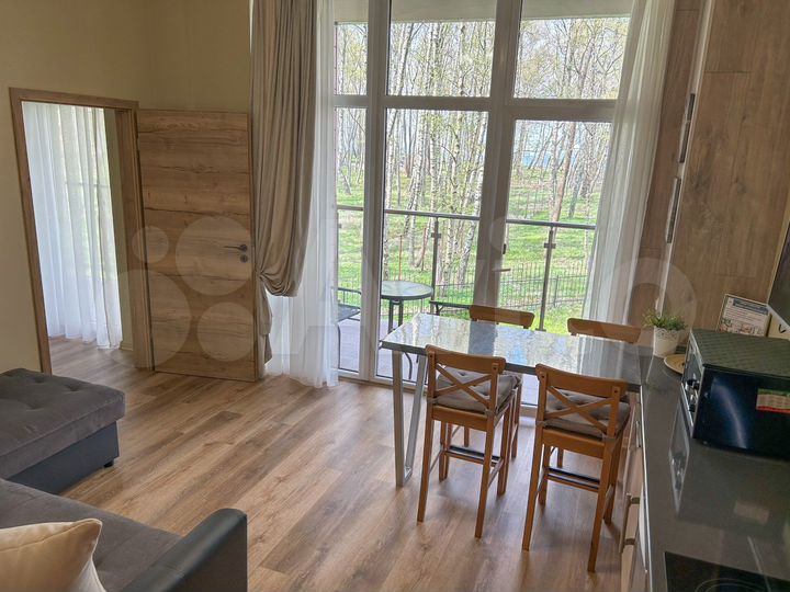 1-к. квартира, 54 м², 2/5 эт.