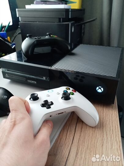 Xbox One 500 gb