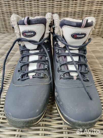 Трекинговые ботинки 39