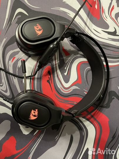 Наушники Redragon Epius 7.1