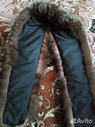 Меховой воротник чернобурка