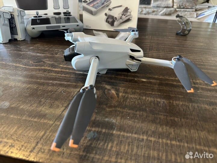 Квадрокоптер DJI Mavic Mini 3 Pro fly more combo