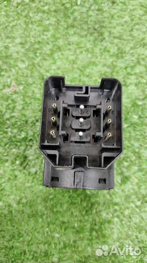 Замок зажигания BMW X3 (E83) 2004