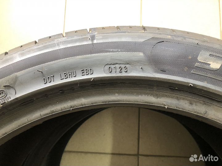 Saferich FRC866 245/45 R20 103W