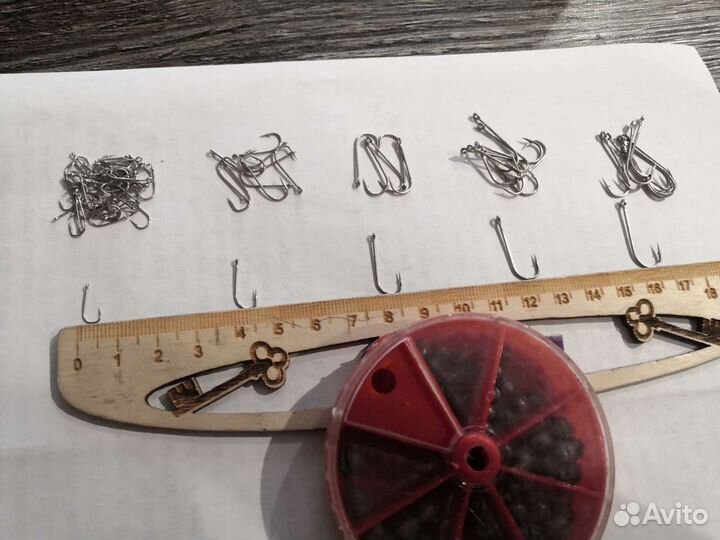 Крючки рыболовные, грузило